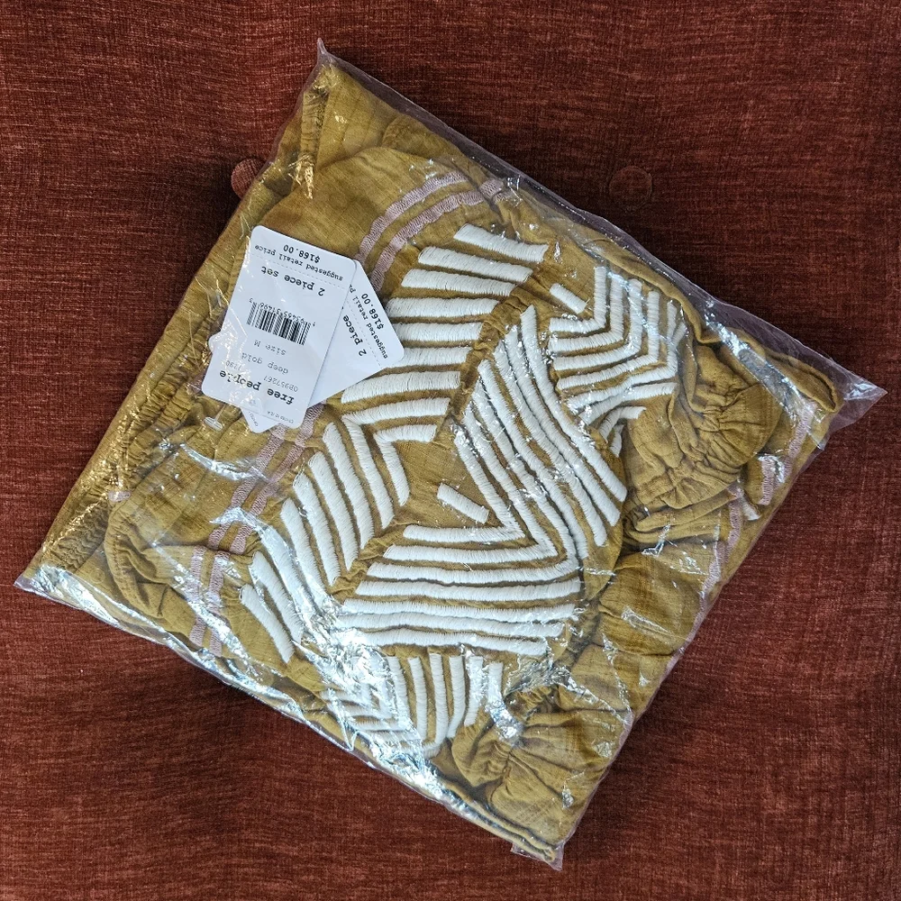 Free People Eva Set Crop Cami High Rise Wide Leg Ankle Length Pants Gold Med NWT - Picture 12 of 16